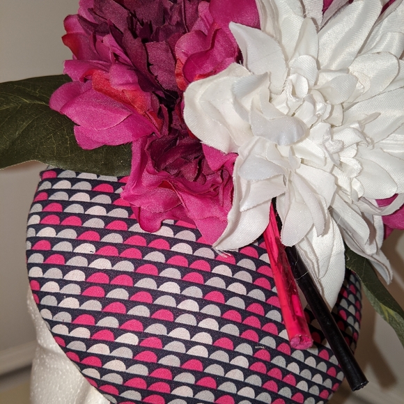 Headpiece Hat Fascinator Kentucky Derby Gold Cup - Picture 3 of 3